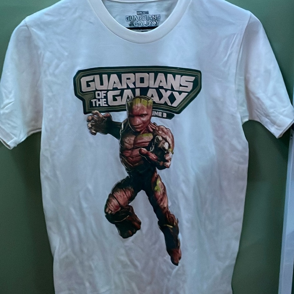 Hot Topic Guardians of the Galaxy tee